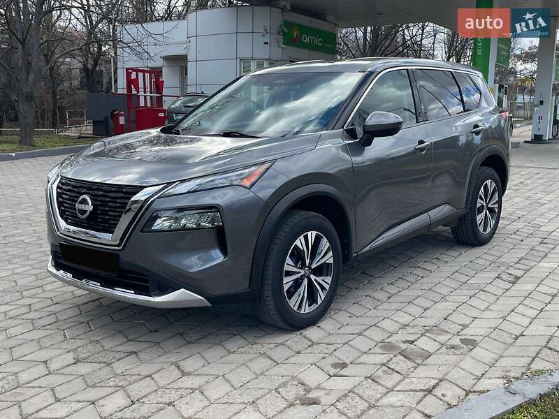 Внедорожник / Кроссовер Nissan Rogue 2021 в Одессе