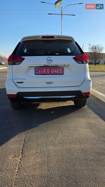 Внедорожник / Кроссовер Nissan Rogue 2017 в Измаиле