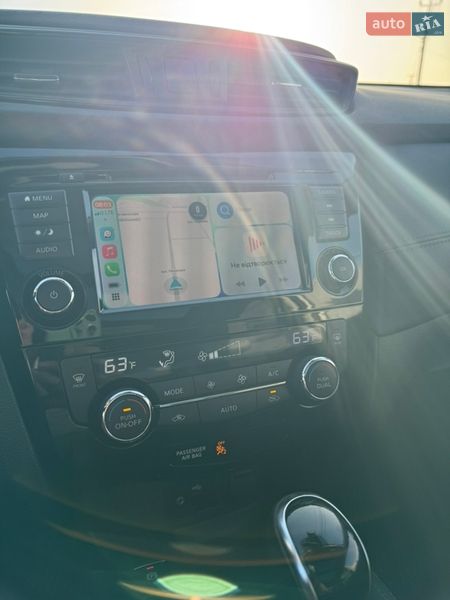 Внедорожник / Кроссовер Nissan Rogue 2018 в Киеве