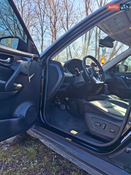 Внедорожник / Кроссовер Nissan Rogue 2018 в Киеве