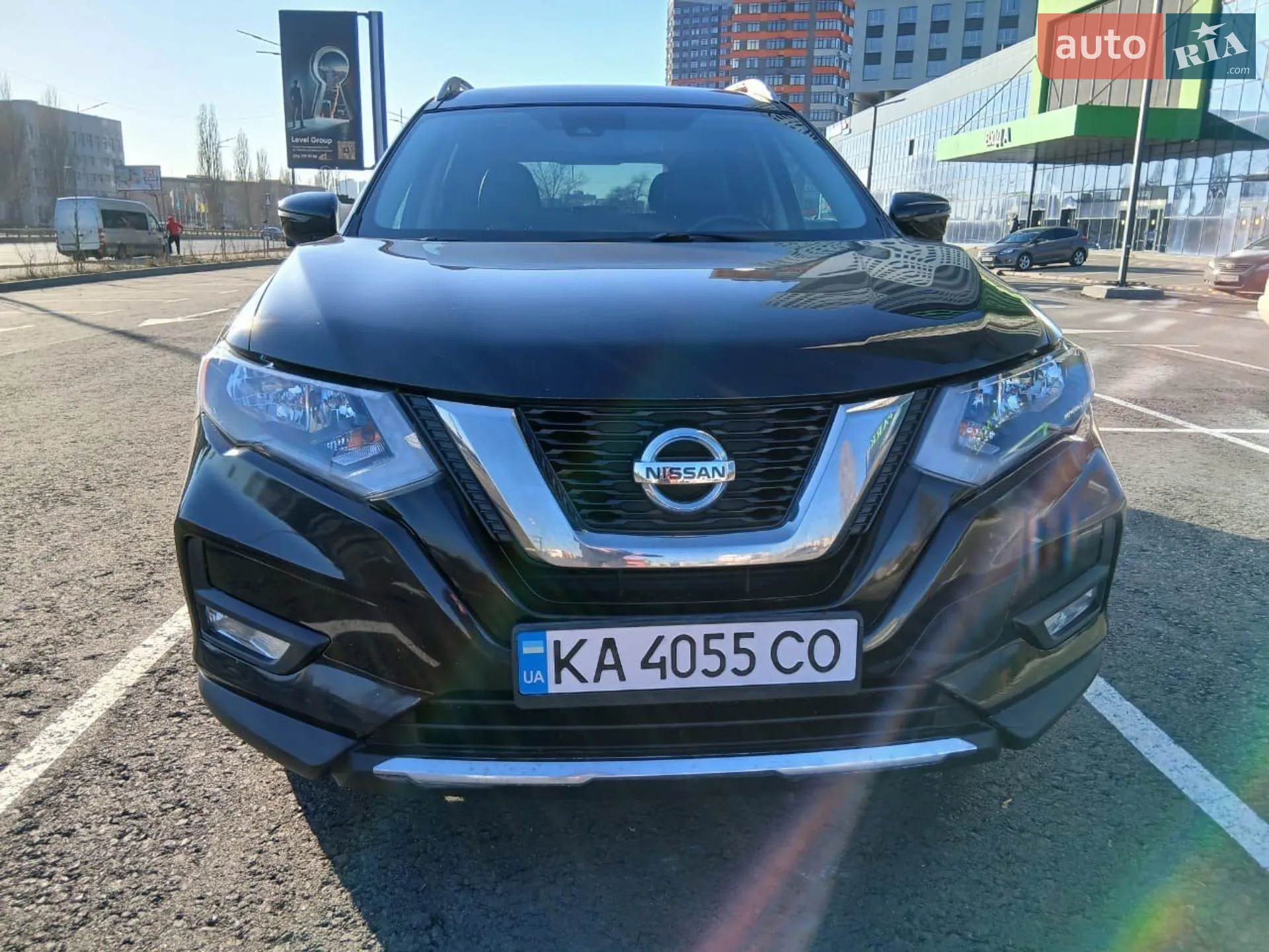 2019 Nissan Rogue - мініатюра 2