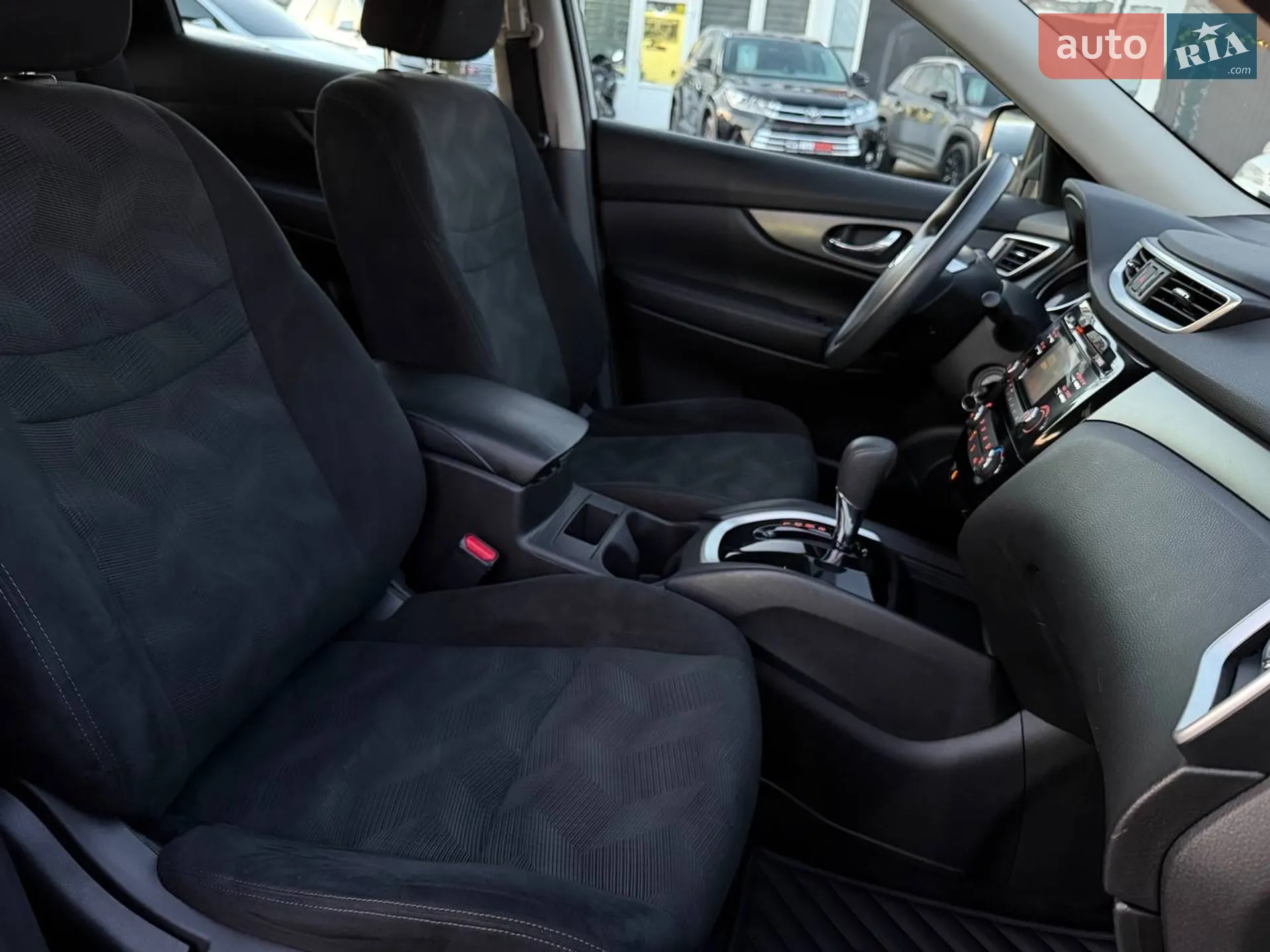 2015 Nissan Rogue - мініатюра 18