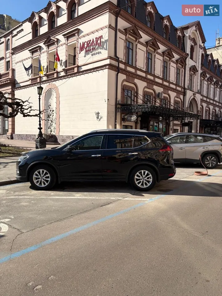 2017 Nissan Rogue - мініатюра 20