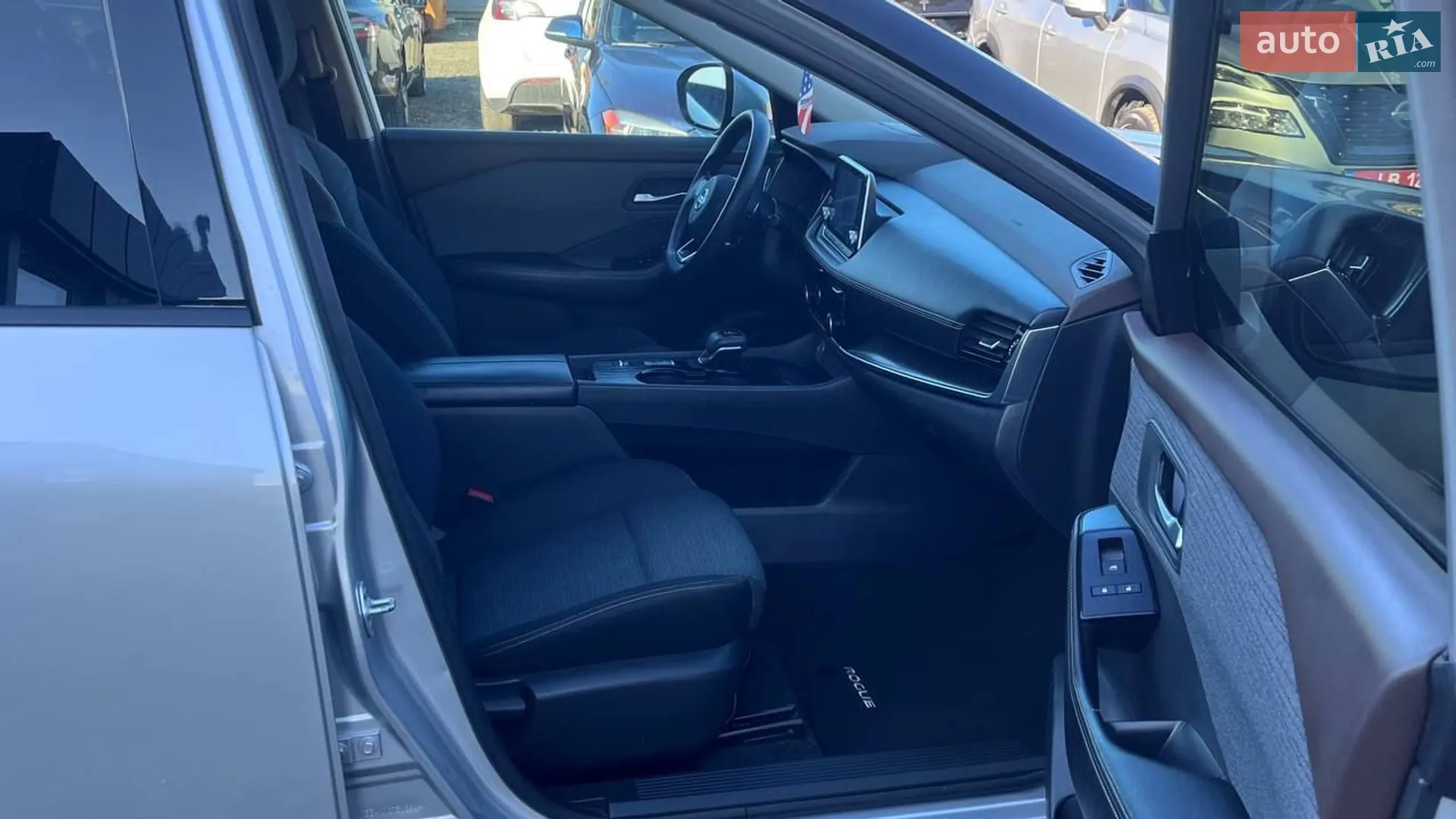 2021 Nissan Rogue - мініатюра 26