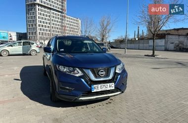 Позашляховик / Кросовер Nissan Rogue 2017 в Дніпрі