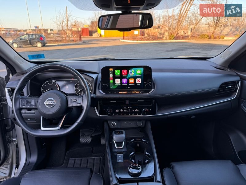 Внедорожник / Кроссовер Nissan Rogue 2021 в Киеве