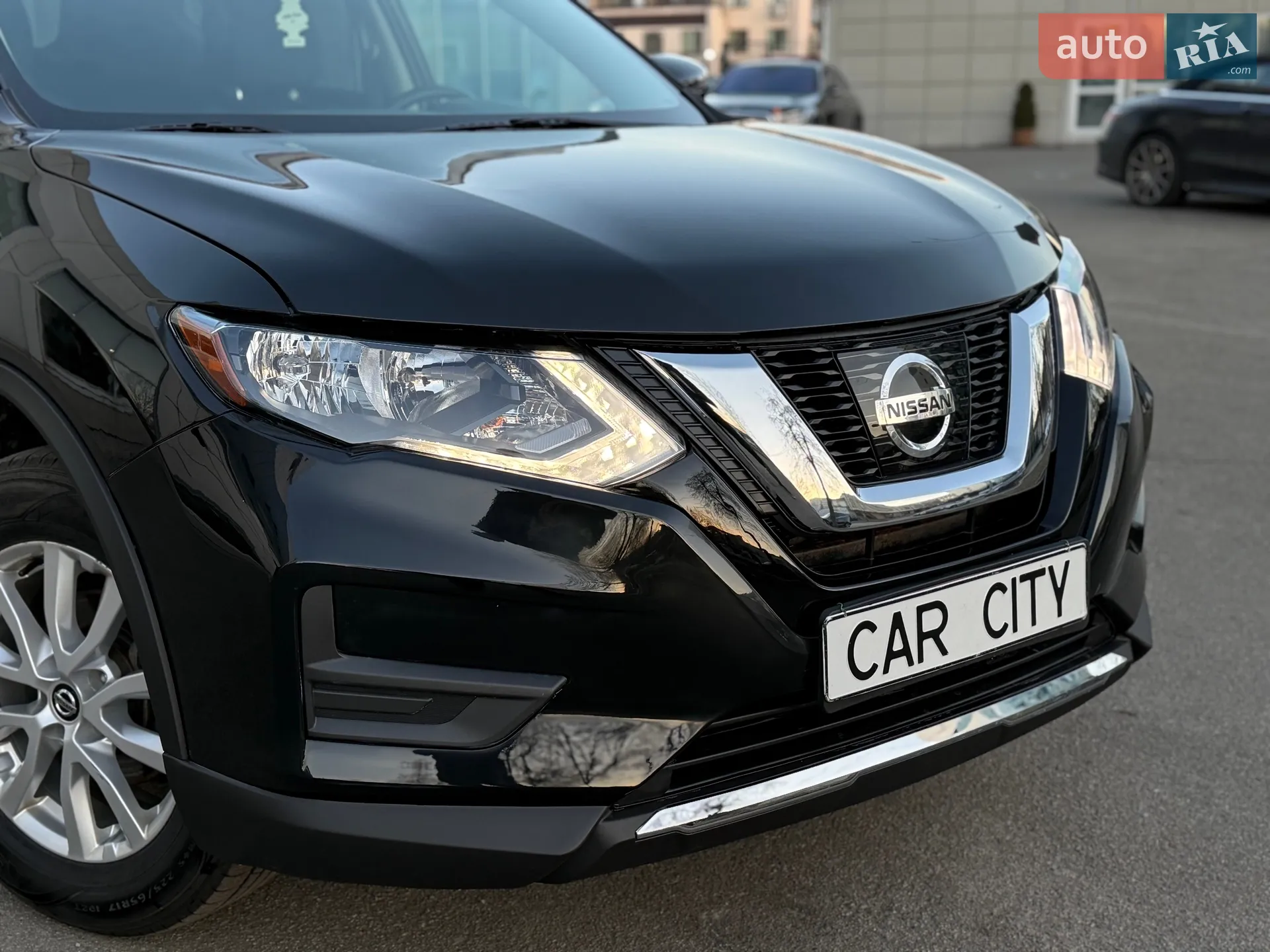 2019 Nissan Rogue - мініатюра 10