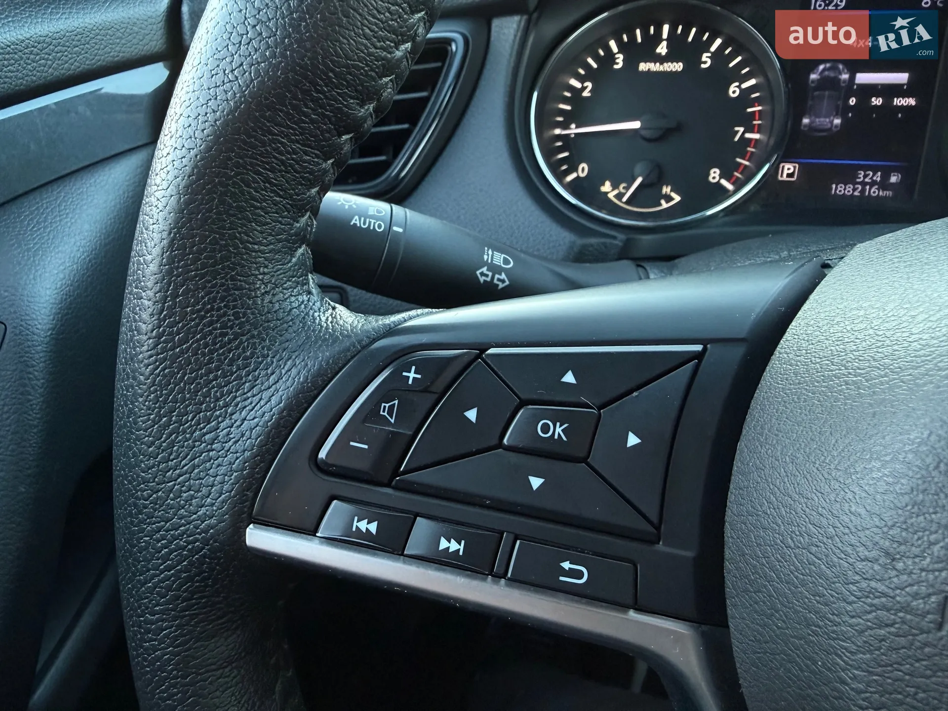 2019 Nissan Rogue - мініатюра 27