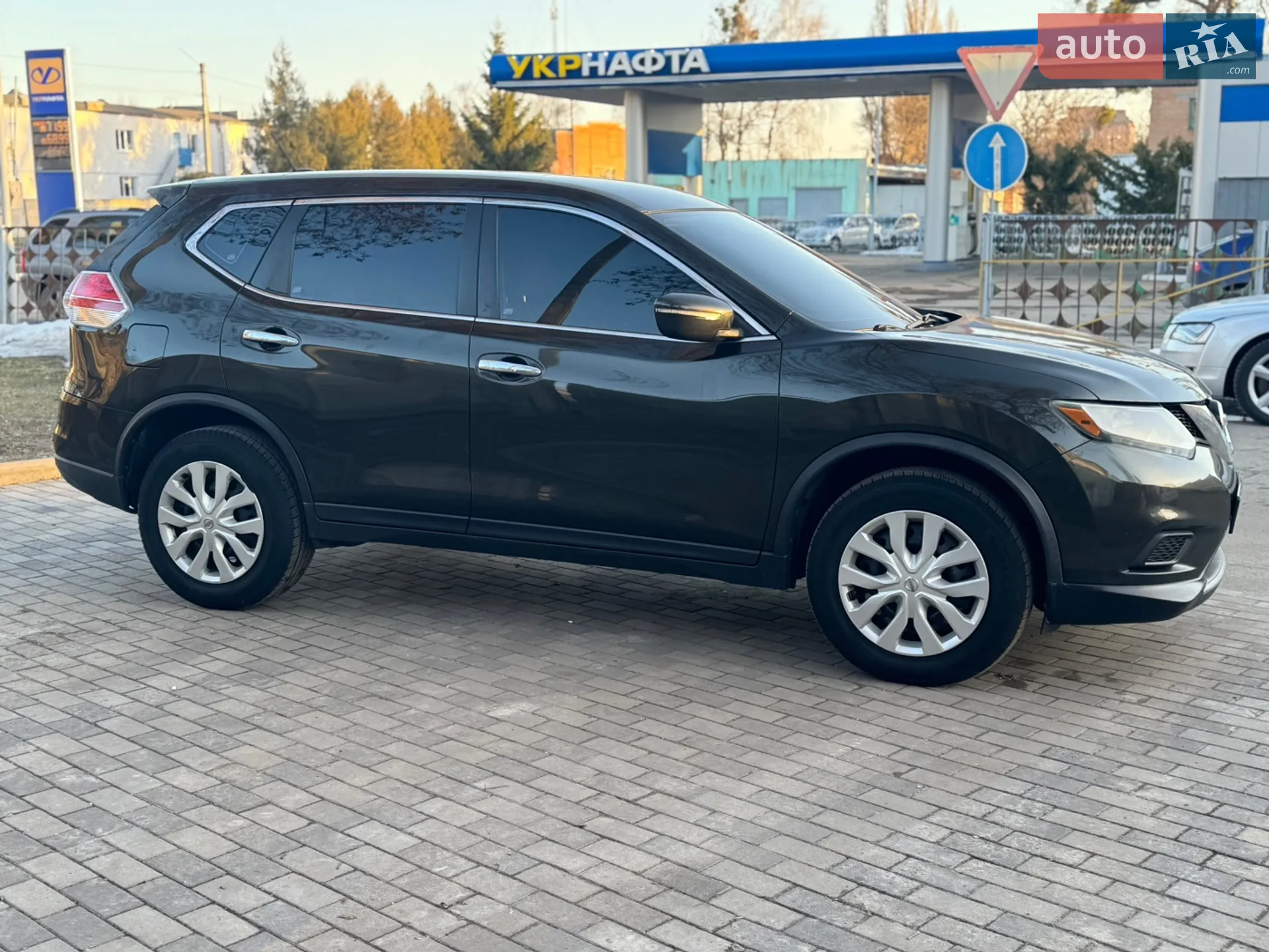 2015 Nissan Rogue - мініатюра 7