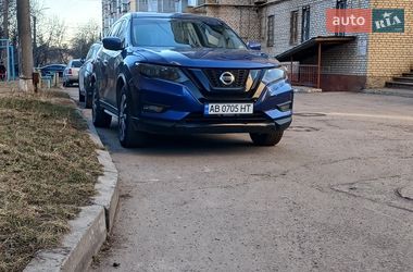 Внедорожник / Кроссовер Nissan Rogue 2018 в Виннице