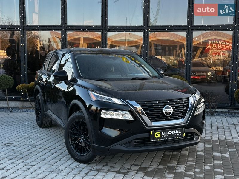 Внедорожник / Кроссовер Nissan Rogue 2022 в Львове
