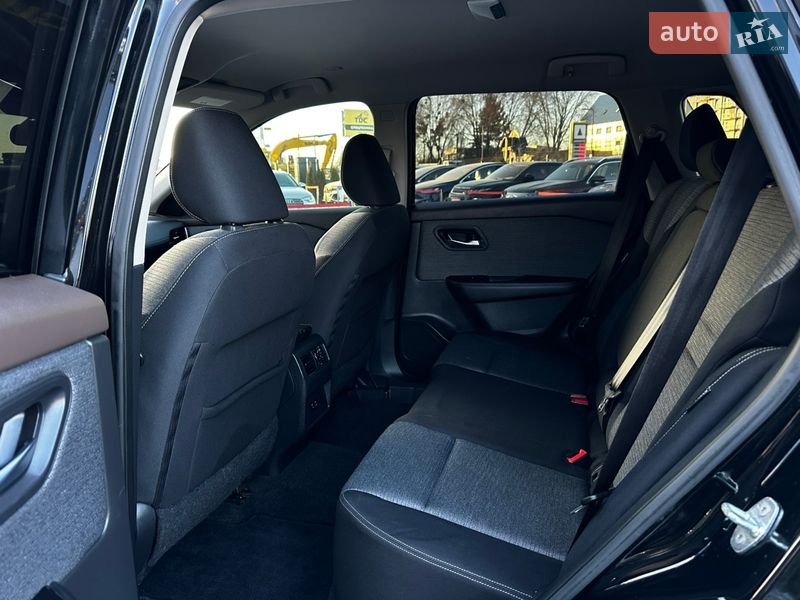 Внедорожник / Кроссовер Nissan Rogue 2022 в Львове