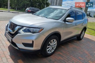 Внедорожник / Кроссовер Nissan Rogue 2018 в Сумах