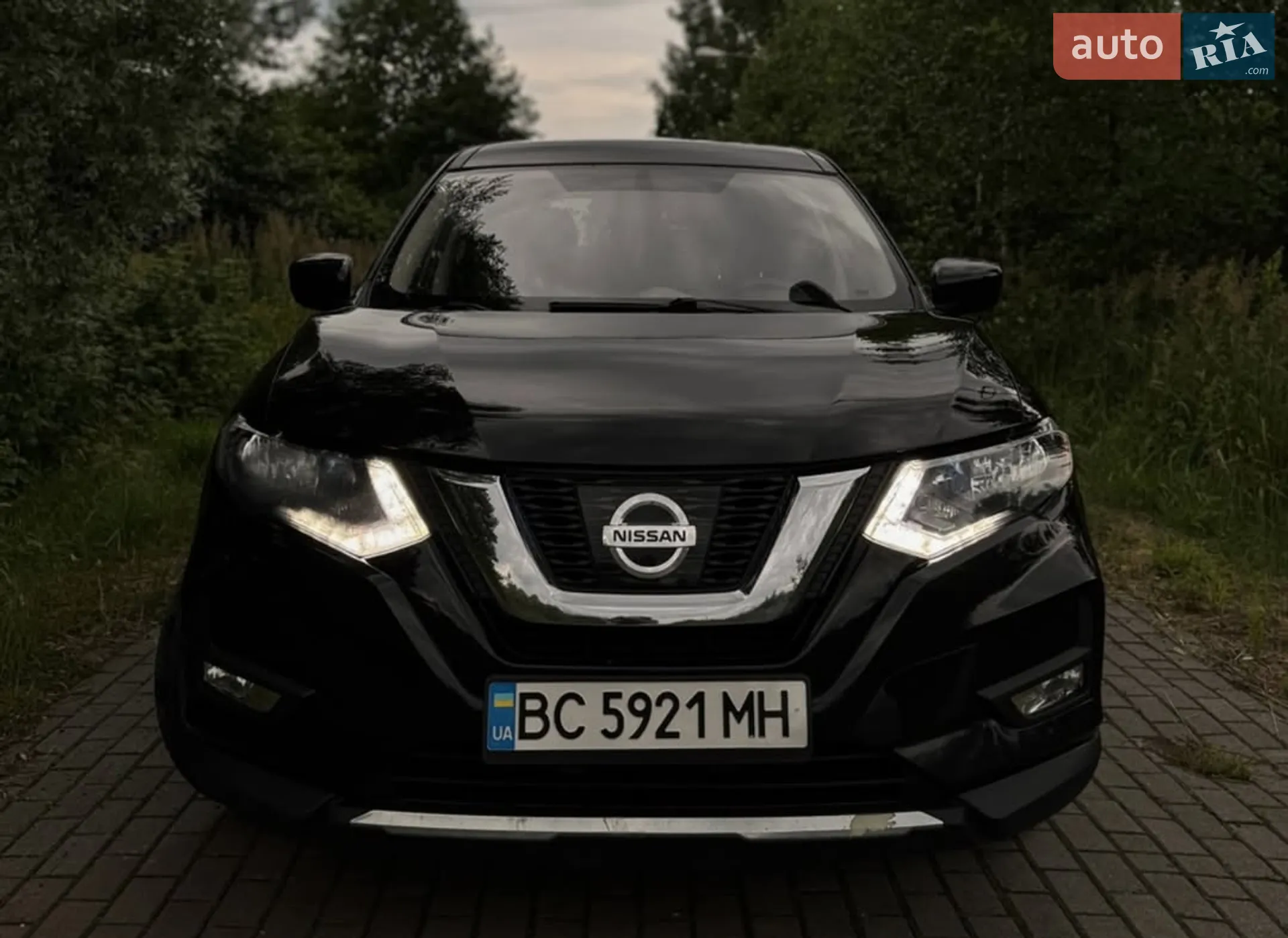 2018 Nissan Rogue - мініатюра 2