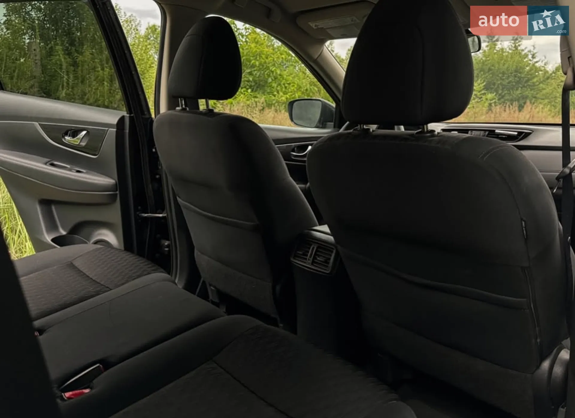 2018 Nissan Rogue - мініатюра 9