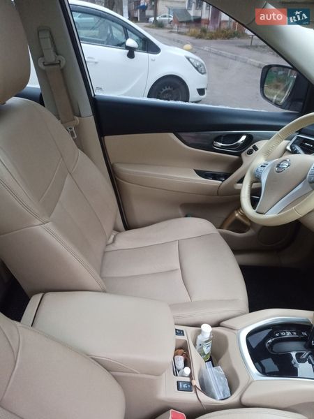 Внедорожник / Кроссовер Nissan Rogue 2014 в Сумах