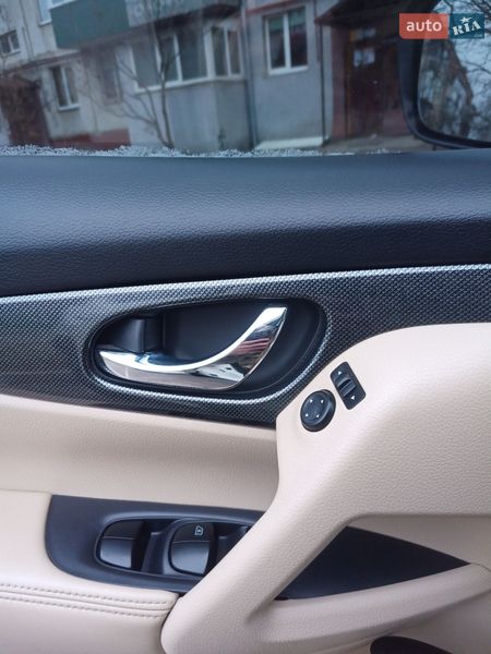 Внедорожник / Кроссовер Nissan Rogue 2014 в Сумах