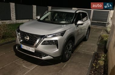 Внедорожник / Кроссовер Nissan Rogue 2020 в Иршаве