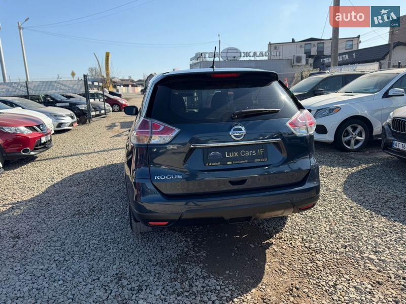 Внедорожник / Кроссовер Nissan Rogue 2016 в Ивано-Франковске