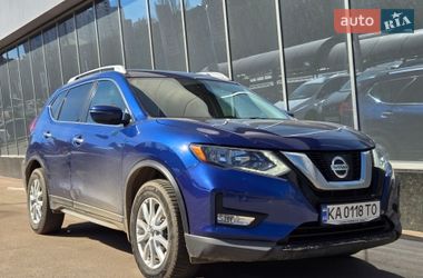 Позашляховик / Кросовер Nissan Rogue 2017 в Києві