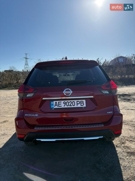 Позашляховик / Кросовер Nissan Rogue 2016 в Дніпрі