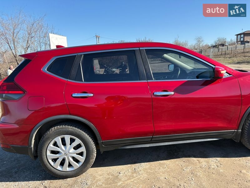 Позашляховик / Кросовер Nissan Rogue 2016 в Дніпрі