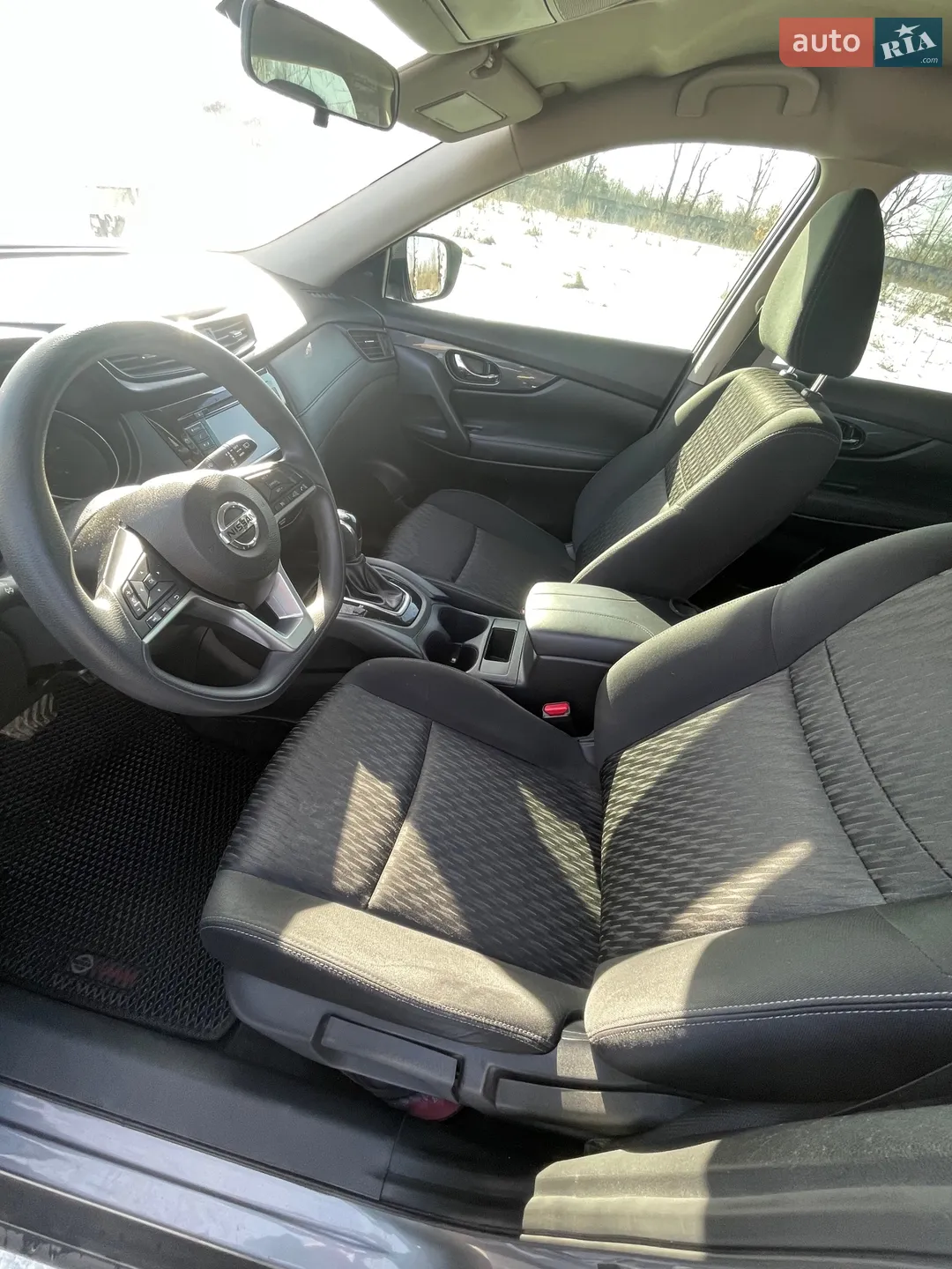 2017 Nissan Rogue - мініатюра 14