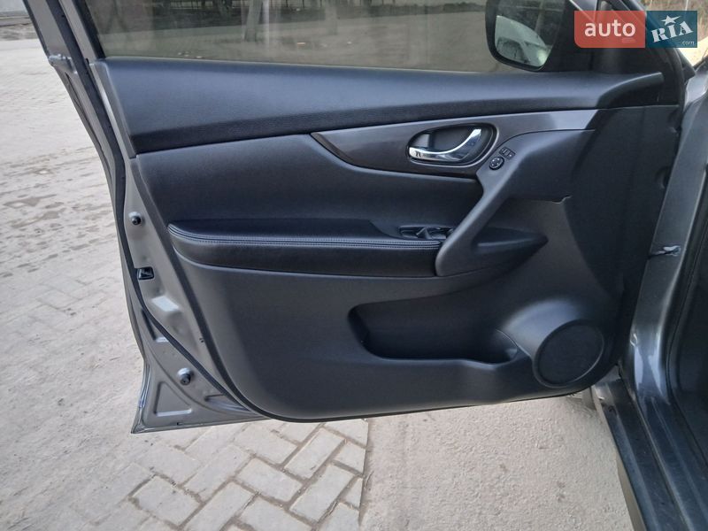 Внедорожник / Кроссовер Nissan Rogue 2018 в Кременце