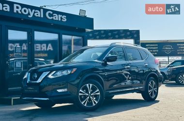 Внедорожник / Кроссовер Nissan Rogue 2018 в Харькове