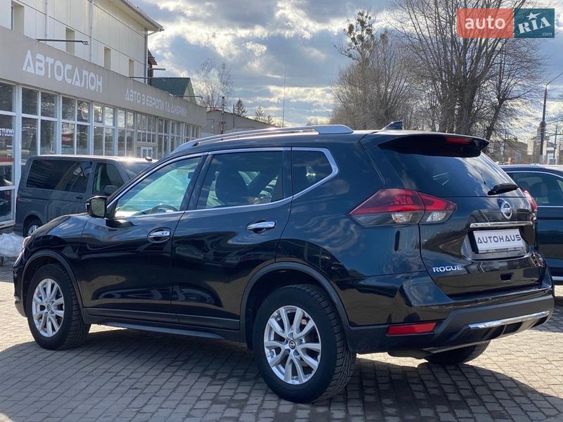 Внедорожник / Кроссовер Nissan Rogue 2018 в Житомире