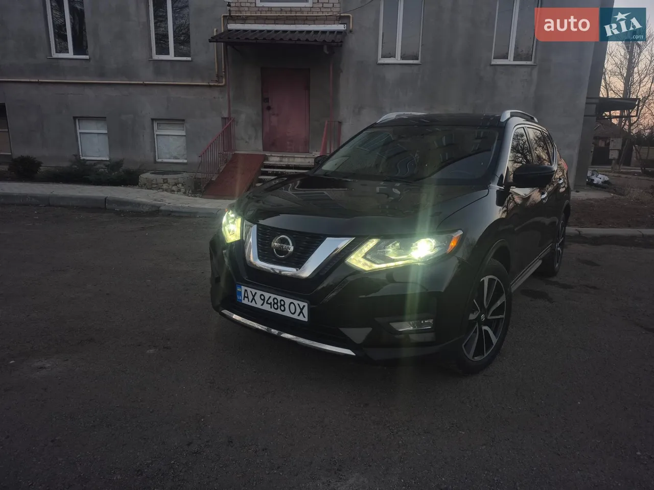 2017 Nissan Rogue - мініатюра 11
