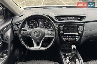 Позашляховик / Кросовер Nissan Rogue 2018 в Луцьку