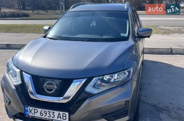 Внедорожник / Кроссовер Nissan Rogue 2017 в Запорожье