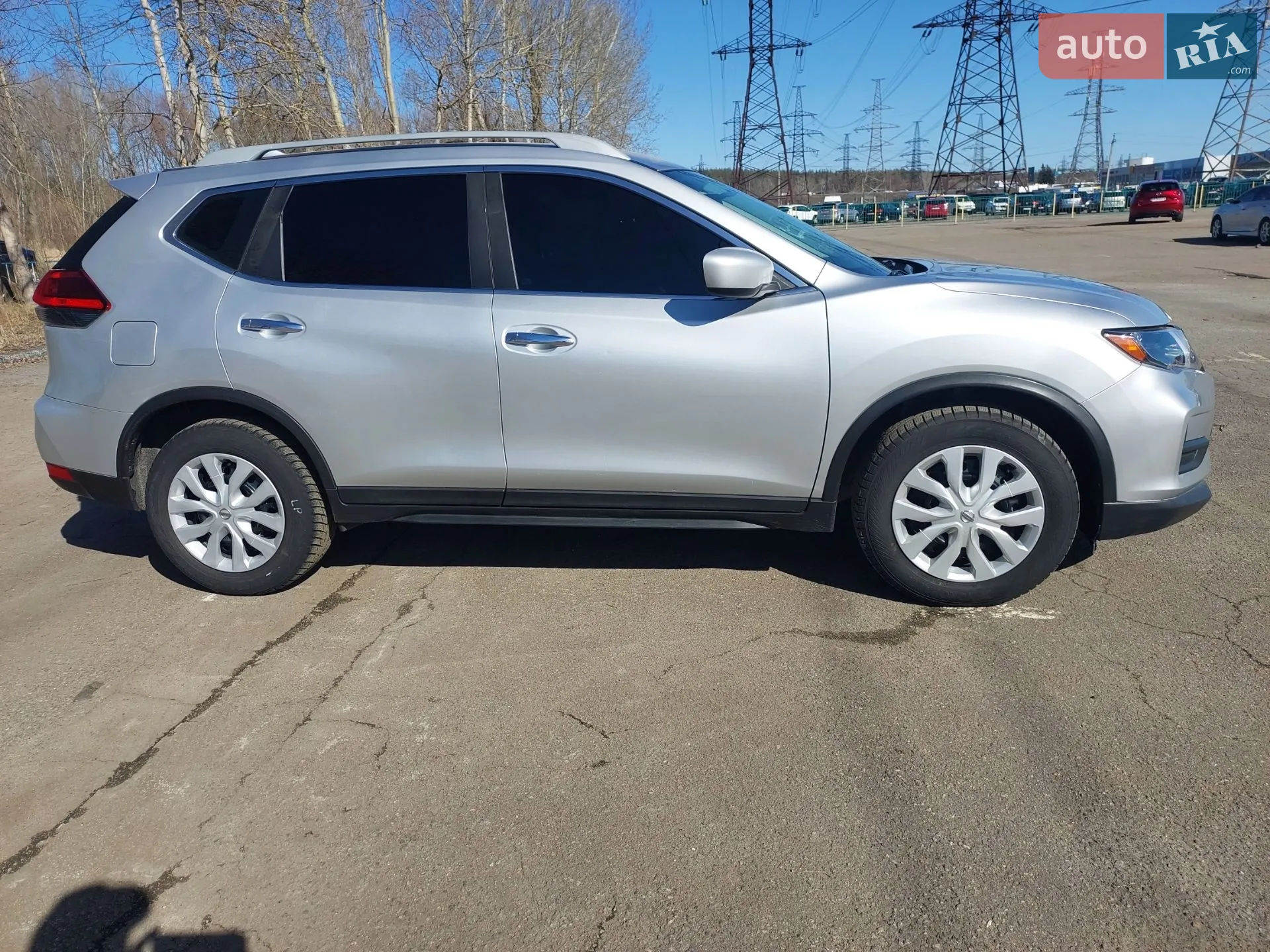 2017 Nissan Rogue - мініатюра 3