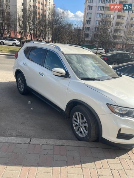 Внедорожник / Кроссовер Nissan Rogue 2018 в Киеве