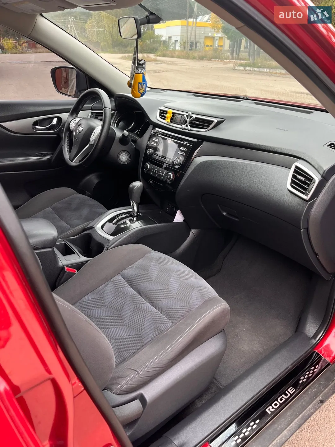 2016 Nissan Rogue - мініатюра 12