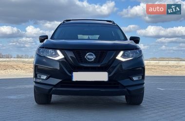 Внедорожник / Кроссовер Nissan Rogue 2018 в Черкассах