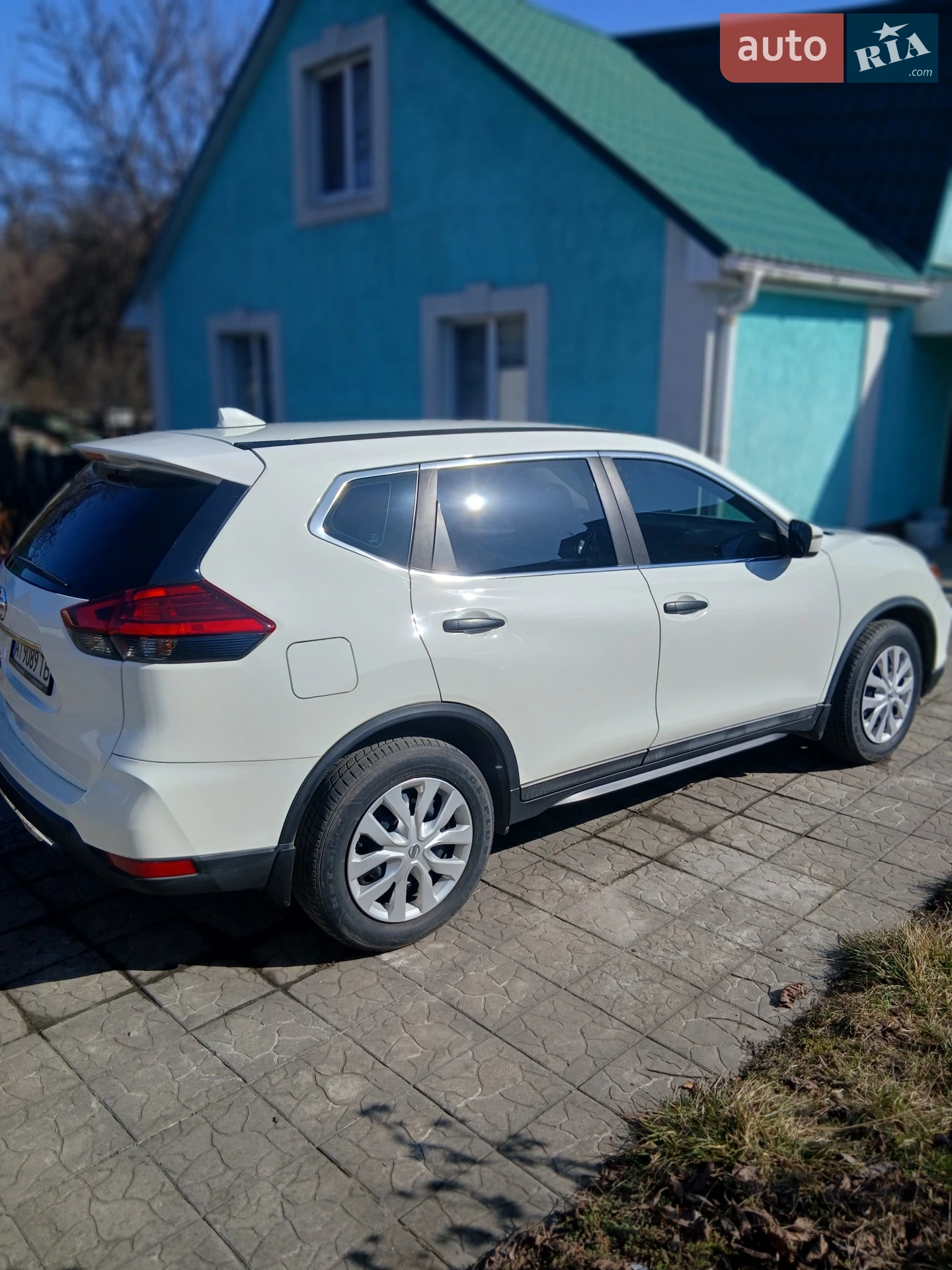 2017 Nissan Rogue - мініатюра 3