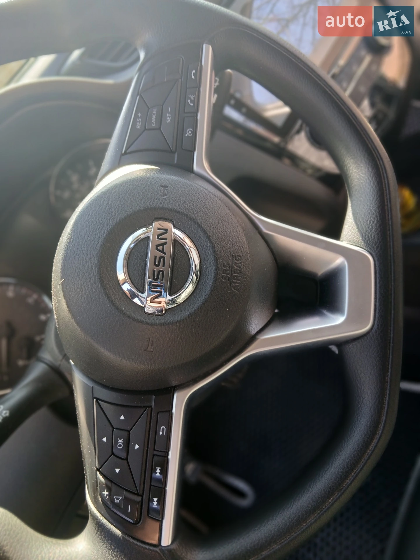 2017 Nissan Rogue - мініатюра 8