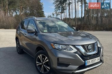 Внедорожник / Кроссовер Nissan Rogue 2020 в Полонном