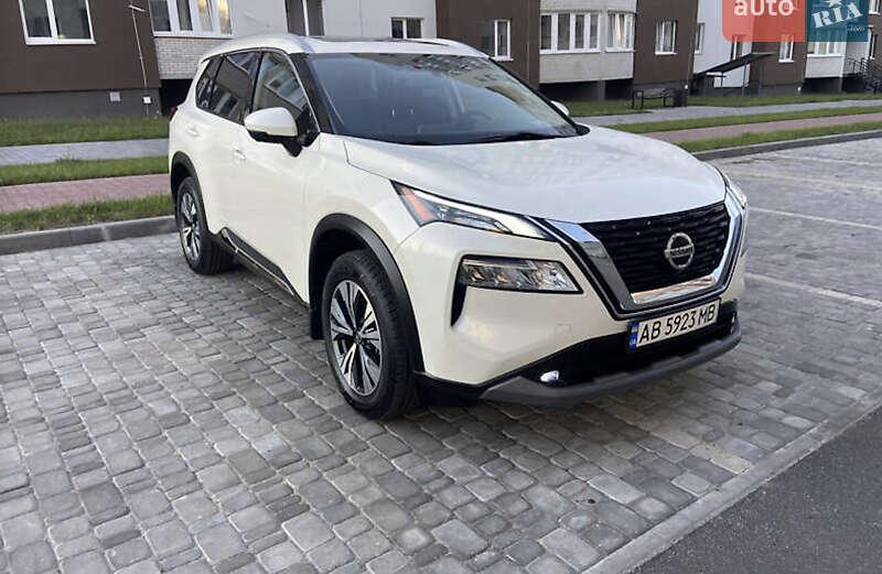 Внедорожник / Кроссовер Nissan Rogue 2021 в Виннице