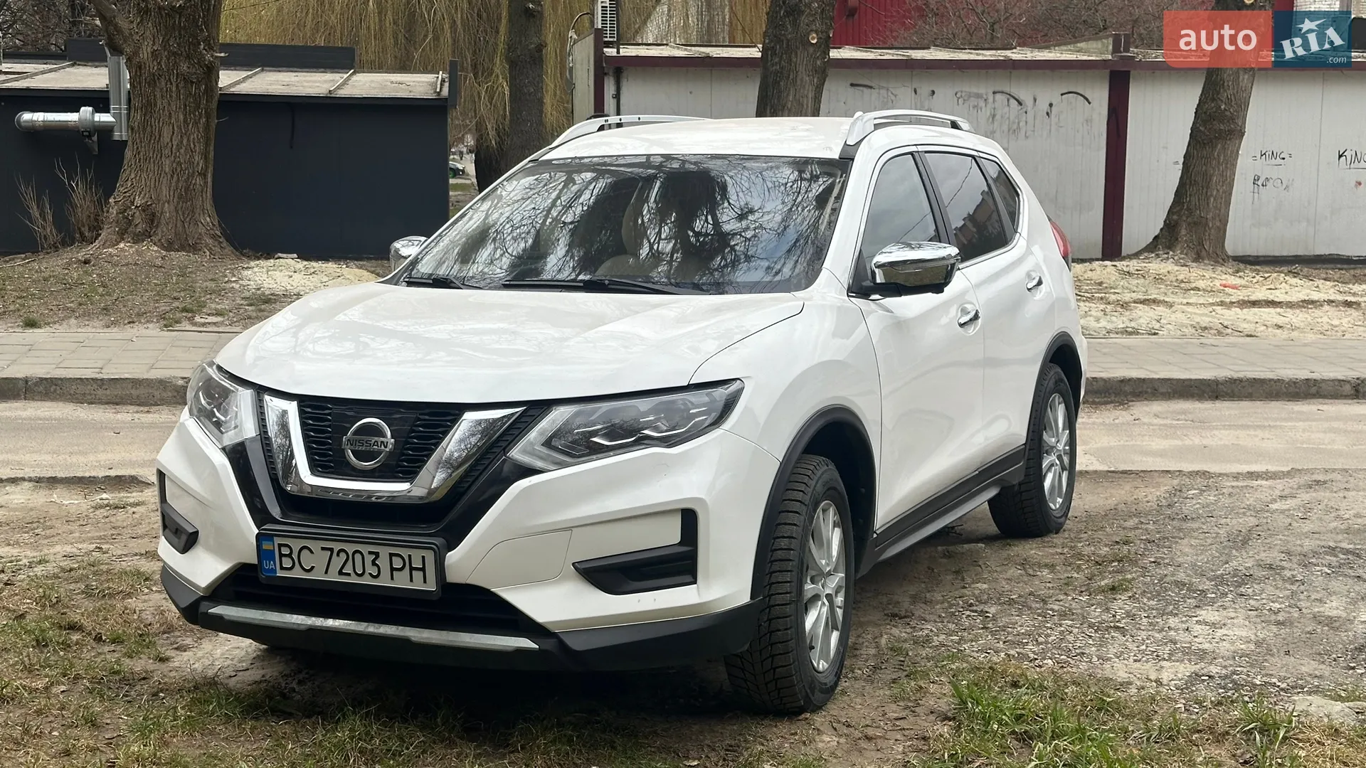 2017 Nissan Rogue - мініатюра 2