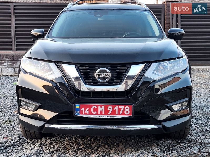 Внедорожник / Кроссовер Nissan Rogue 2019 в Виннице