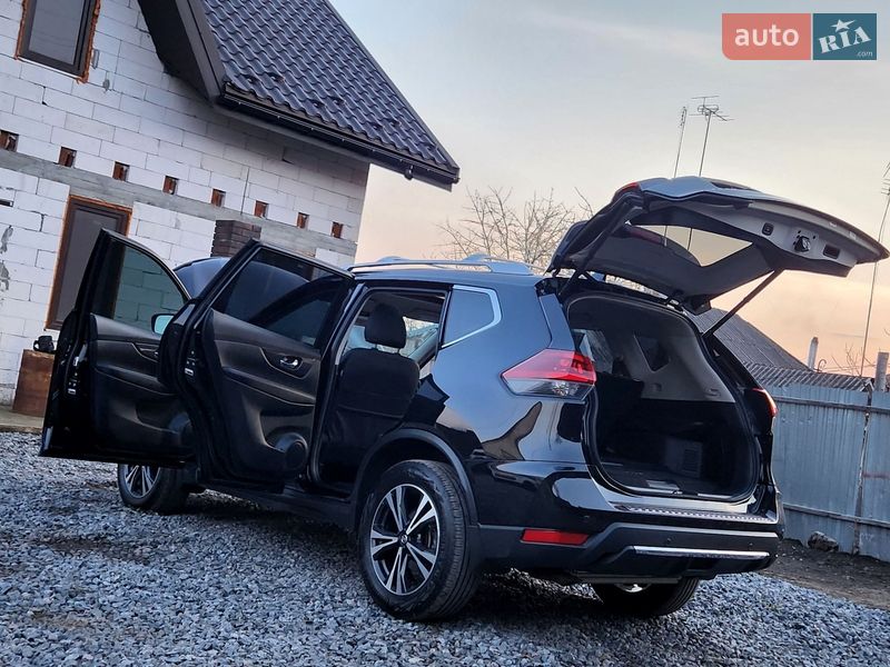 Внедорожник / Кроссовер Nissan Rogue 2019 в Виннице