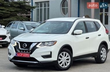 Позашляховик / Кросовер Nissan Rogue 2017 в Львові