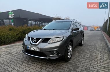 Внедорожник / Кроссовер Nissan Rogue 2015 в Тернополе