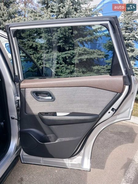 Внедорожник / Кроссовер Nissan Rogue 2023 в Броварах