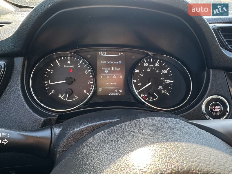 Позашляховик / Кросовер Nissan Rogue 2016 в Ірпені