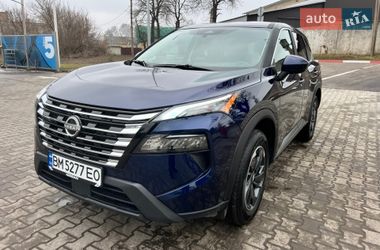 Внедорожник / Кроссовер Nissan Rogue 2024 в Ромнах