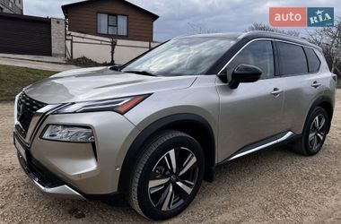 Позашляховик / Кросовер Nissan Rogue 2022 в Одесі